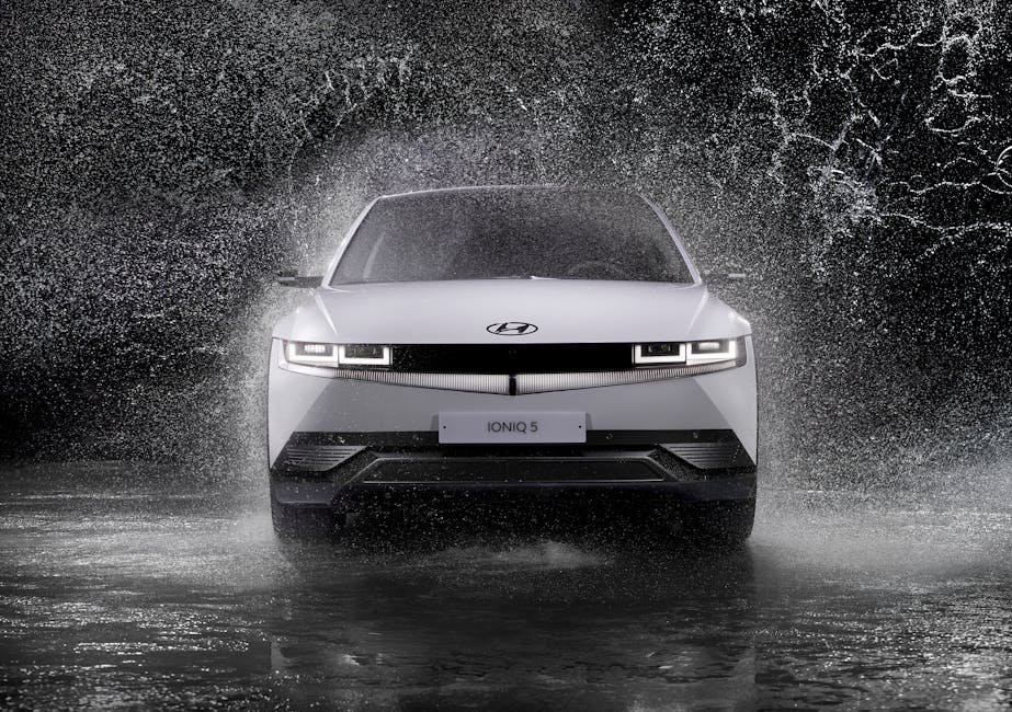 Modern vehicle symbolizing mobility and auto financing
